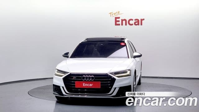 Audi A8 2020 — ფოტო 3/20