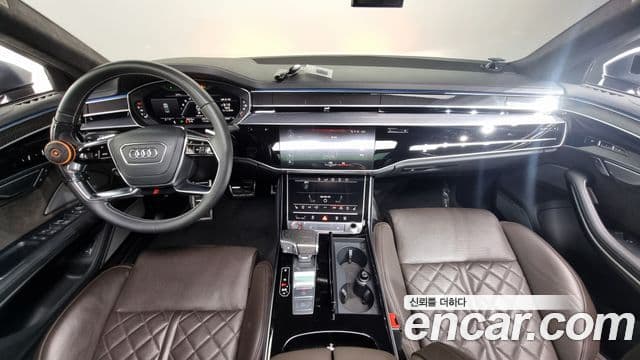 Audi A8 2020 — ფოტო 7/20