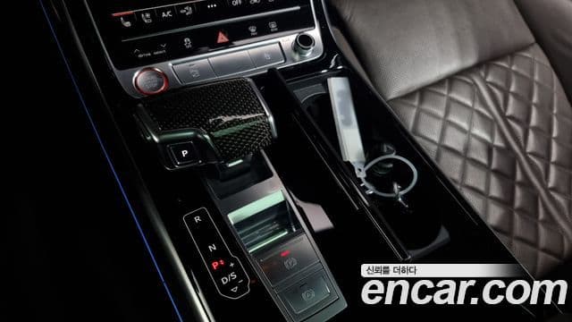 Audi A8 2020 — ფოტო 9/20