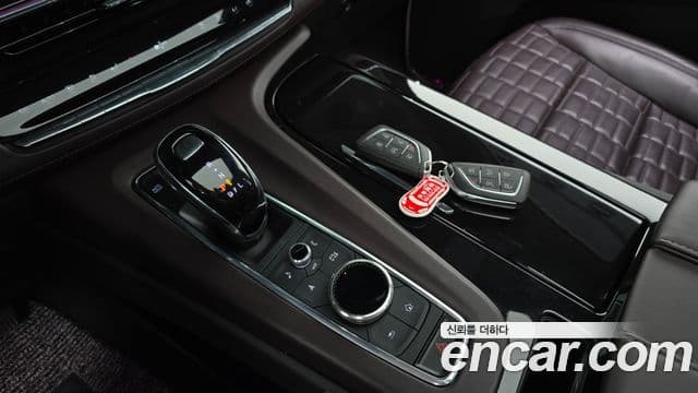 Cadillac Escalade 2022 — Şəkil 9/20