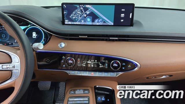 Genesis GV70 2024 — фото 14 из 20