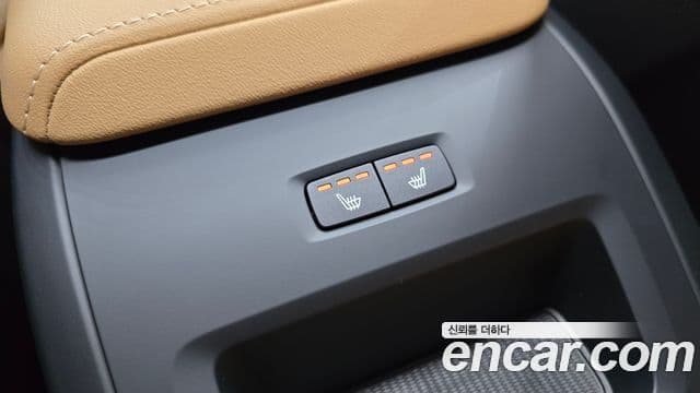 Volvo XC60 2025 — Şəkil 18/20
