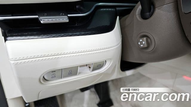 Genesis G90 2022 — фото 13 из 20
