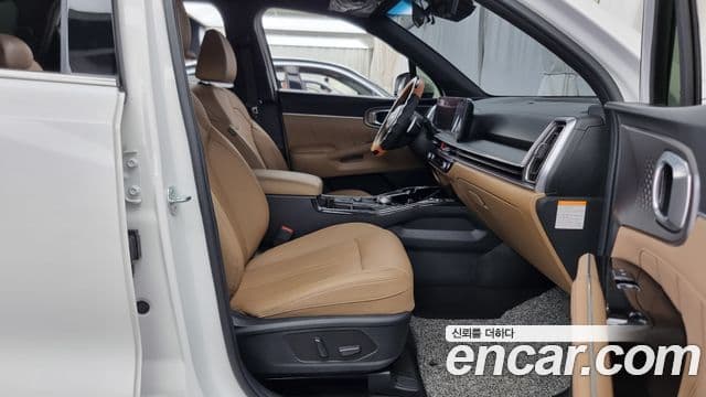 Kia Sorento 2023 — ფოტო 11/20