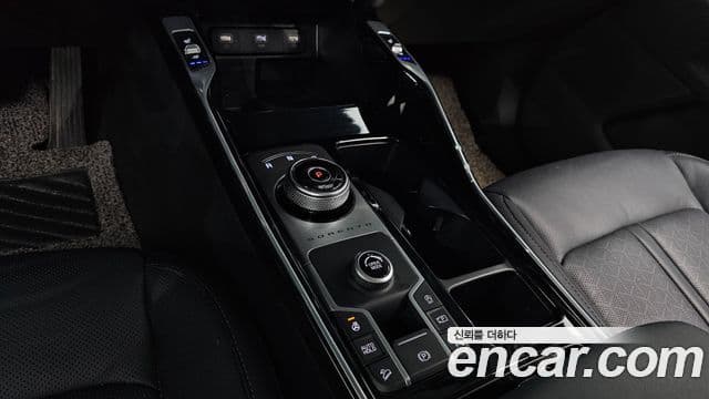 Kia Sorento 2021 — фото 8 из 20