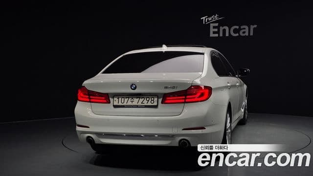 BMW 5 Series 2019 — Şəkil 4/20
