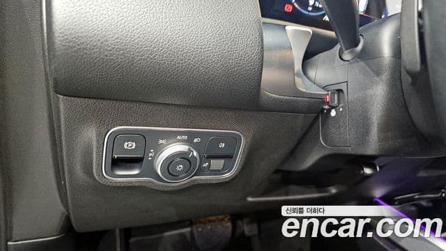 Mercedes-Benz GLB-Class 2020 — фото 17 из 20