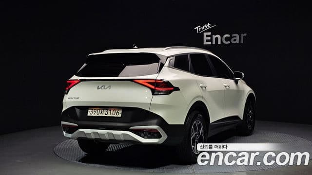 Kia Sportage 2021 — Photo 18/20