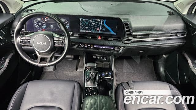 Kia Sportage 2021 — ფოტო 7/20