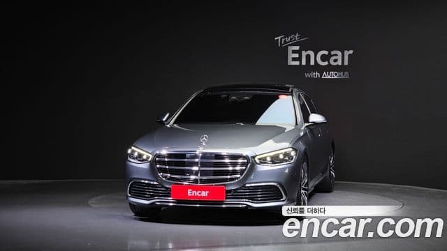 Mercedes-Benz S-Class 2021 — Photo 18/20