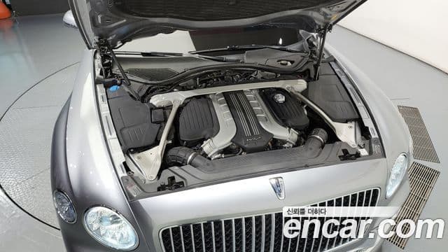 Bentley Flying Spur 2020 — ფოტო 6/20