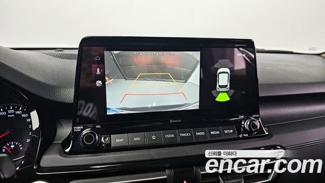 Kia Seltos 2020 — ფოტო 15/20