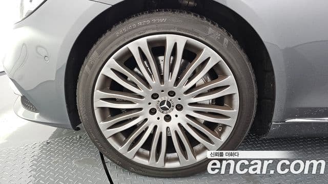 Mercedes-Benz S-Class 2018 — ფოტო 5/20