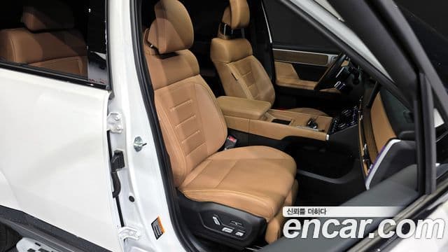 Hyundai Santa Fe 2023 — Фото 12/20