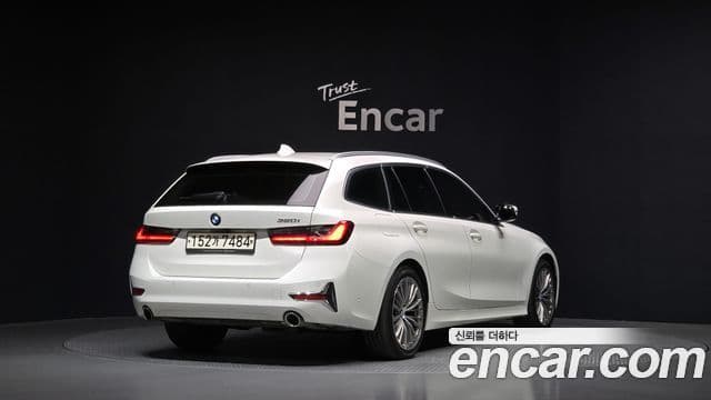 BMW 3 Series 2020 — ფოტო 2/20