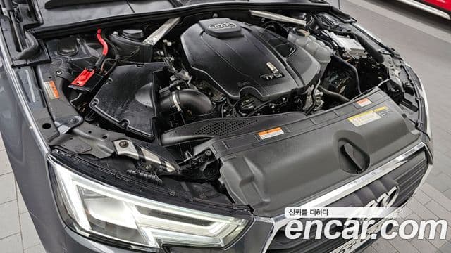 Audi A4 2019 — ფოტო 6/20