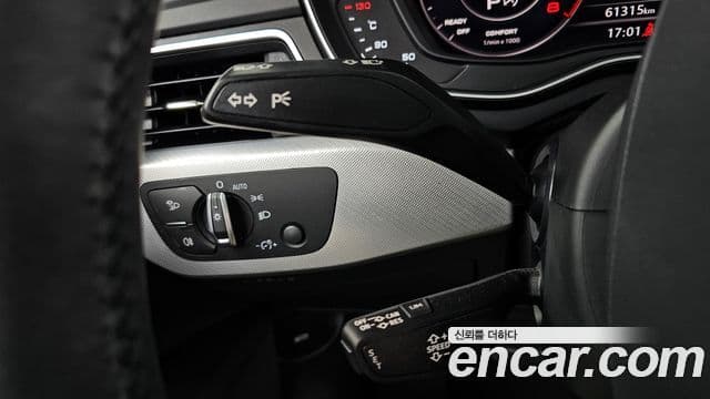 Audi A4 2019 — ფოტო 14/20