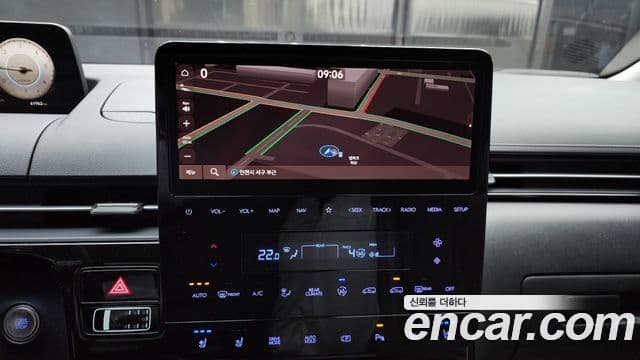 Hyundai Staria 2024 — Şəkil 13/20