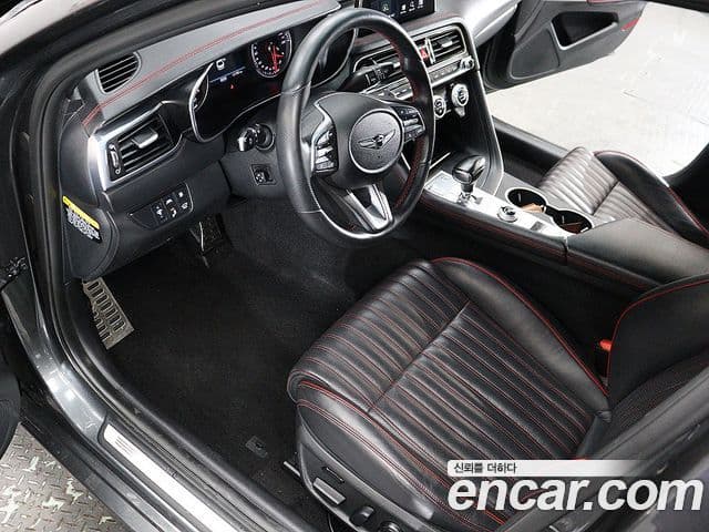 Genesis G70 2019 — фото 17 из 20