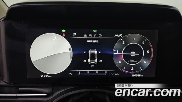 Kia Carnival 2021 — Şəkil 8/20