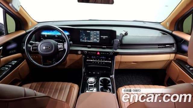 Kia Carnival 2021 — Photo 15/20