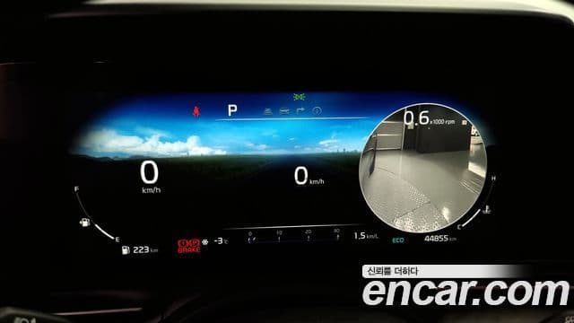 Kia Carnival 2021 — Photo 11/20
