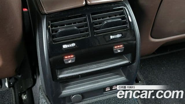 BMW 5 Series 2020 — ფოტო 19/20