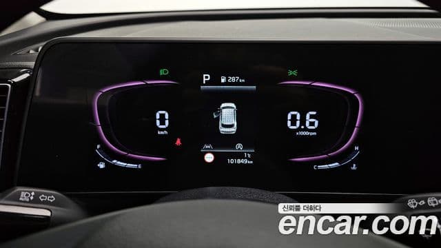 Kia Sportage 2022 — ფოტო 16/20