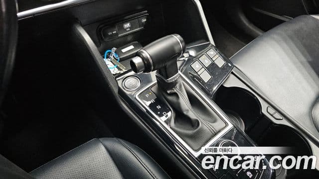 Kia Sportage 2022 — ფოტო 3/20