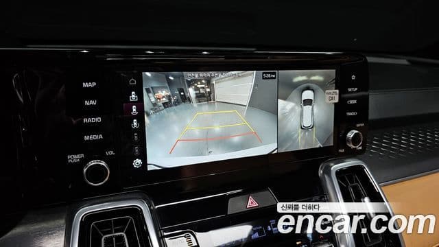Kia Sorento 2021 — Şəkil 15/20
