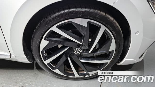 Volkswagen Arteon 2022 — ფოტო 5/20
