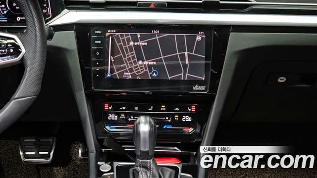 Volkswagen Arteon 2022 — ფოტო 14/20