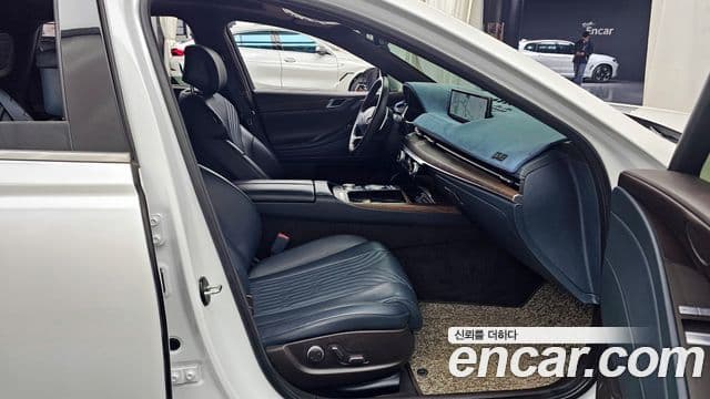 Genesis Electrified G80 2021 — ფოტო 11/20