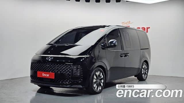 Hyundai Staria, 2023