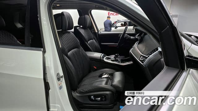 BMW X7 2021 — Şəkil 10/20