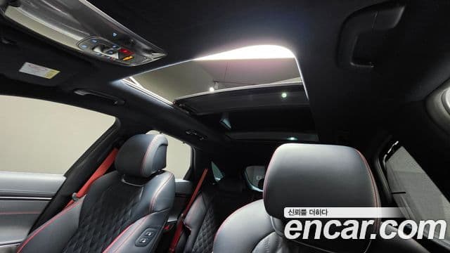 Genesis GV70 2022 — ფოტო 12/20