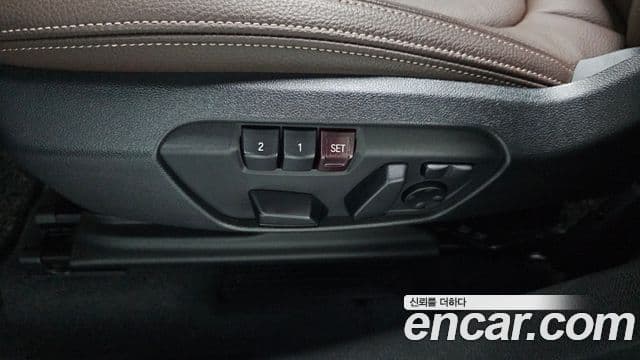 BMW X1 2022 — ფოტო 18/20