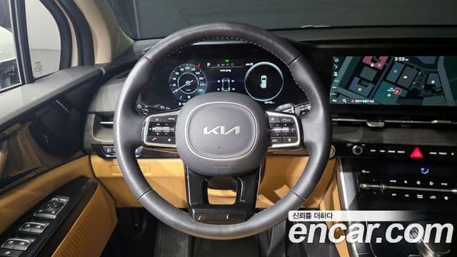 Kia Carnival 2022 — ფოტო 13/20