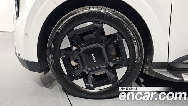 Kia Carnival 2024 — фото 5 из 20