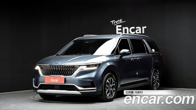 Kia Carnival 2020 — Photo 19/20