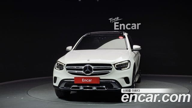 Mercedes-Benz GLC-Class 2021 — Photo 16/20