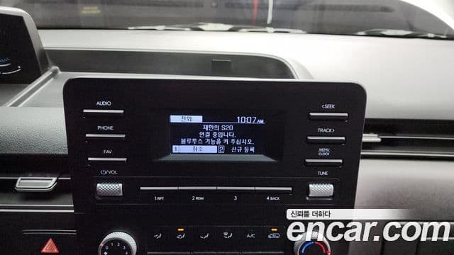Hyundai Staria 2021 — фото 14 из 20