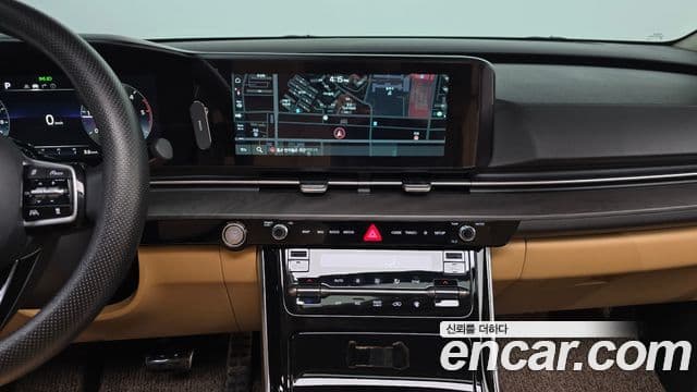 Kia Carnival 2022 — фото 15 из 20