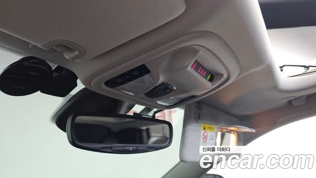 Jeep Cherokee 2021 — ფოტო 18/20