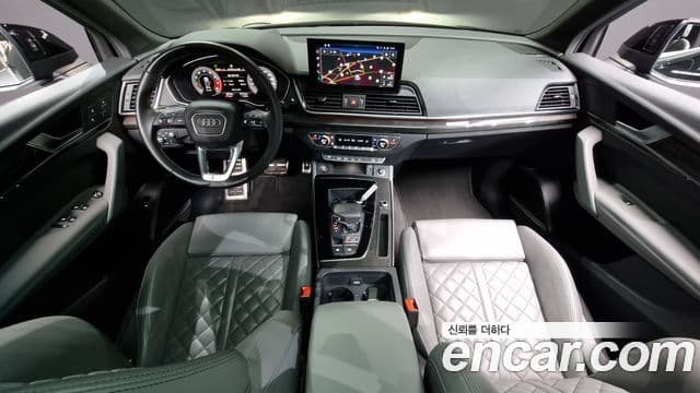 Audi SQ5 2023 — ფოტო 11/20