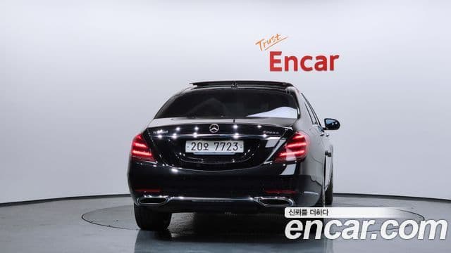 Mercedes-Benz S-Class 2019 — ფოტო 9/20
