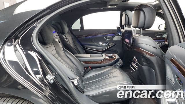 Mercedes-Benz S-Class 2019 — ფოტო 19/20