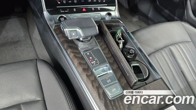 Audi A6 2023 — фото 9 из 20
