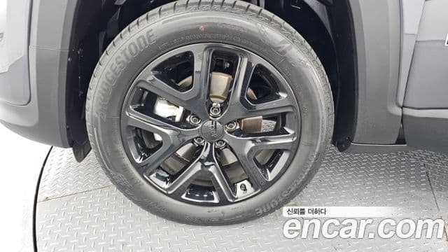 Jeep Renegade 2023 — Şəkil 5/20