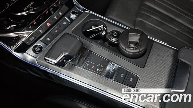 Audi A6 2021 — Şəkil 8/20